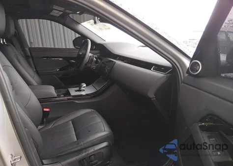 2024 Land Rover Range Rover Evoque Core S z USA, uszkodzony, nr VIN SALZJ2FX6RH240245